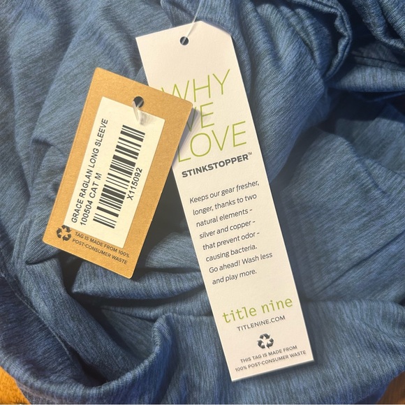 *NWT* Title Nine Cadet Blue Grace Raglan Long Sleeve Tee, Size Medium - Picture 14 of 15